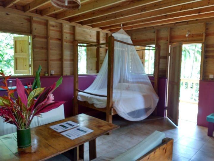 Roots Jungle Retreat Villa Marigot Luaran gambar